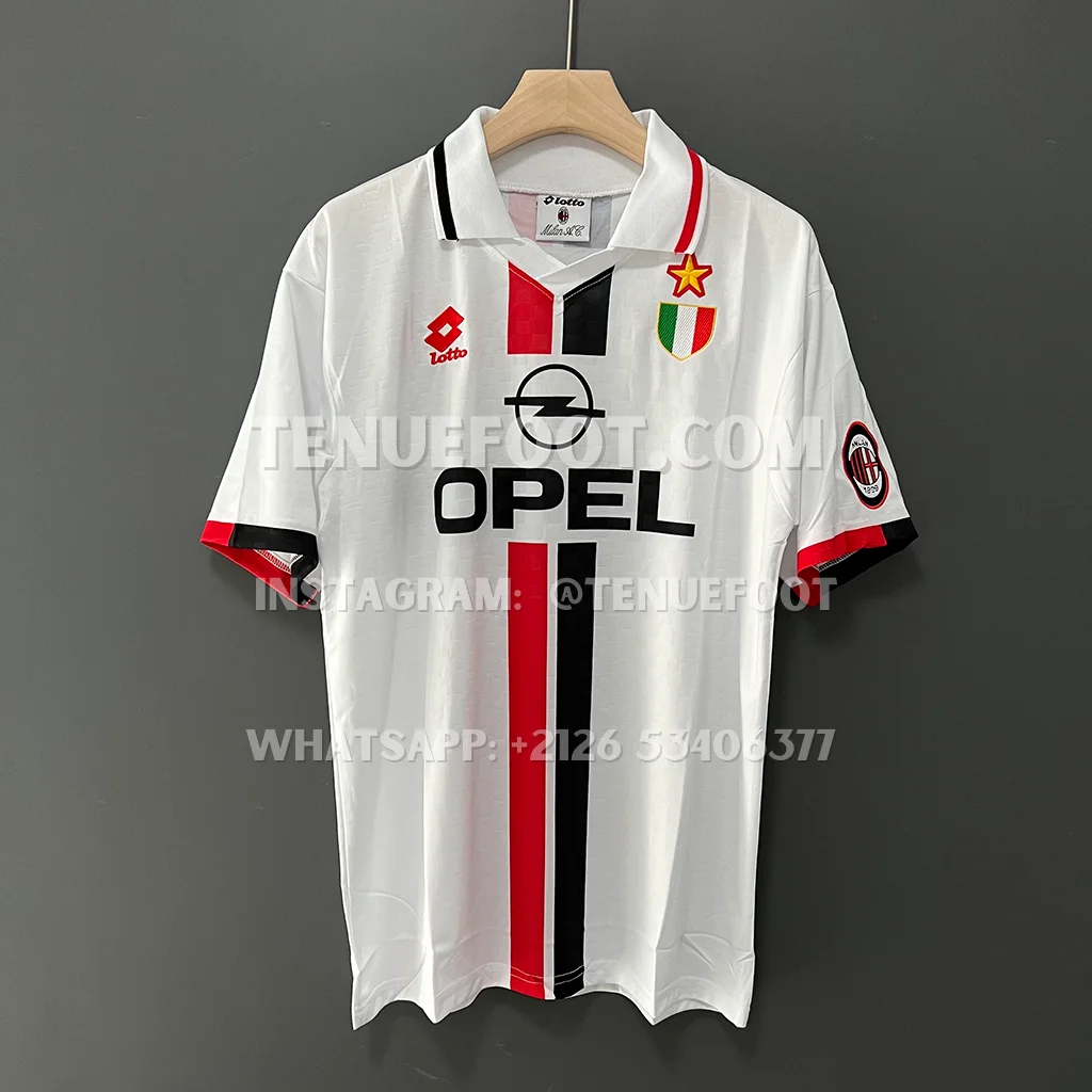 AC Milan Retro 95-96 Away (1)