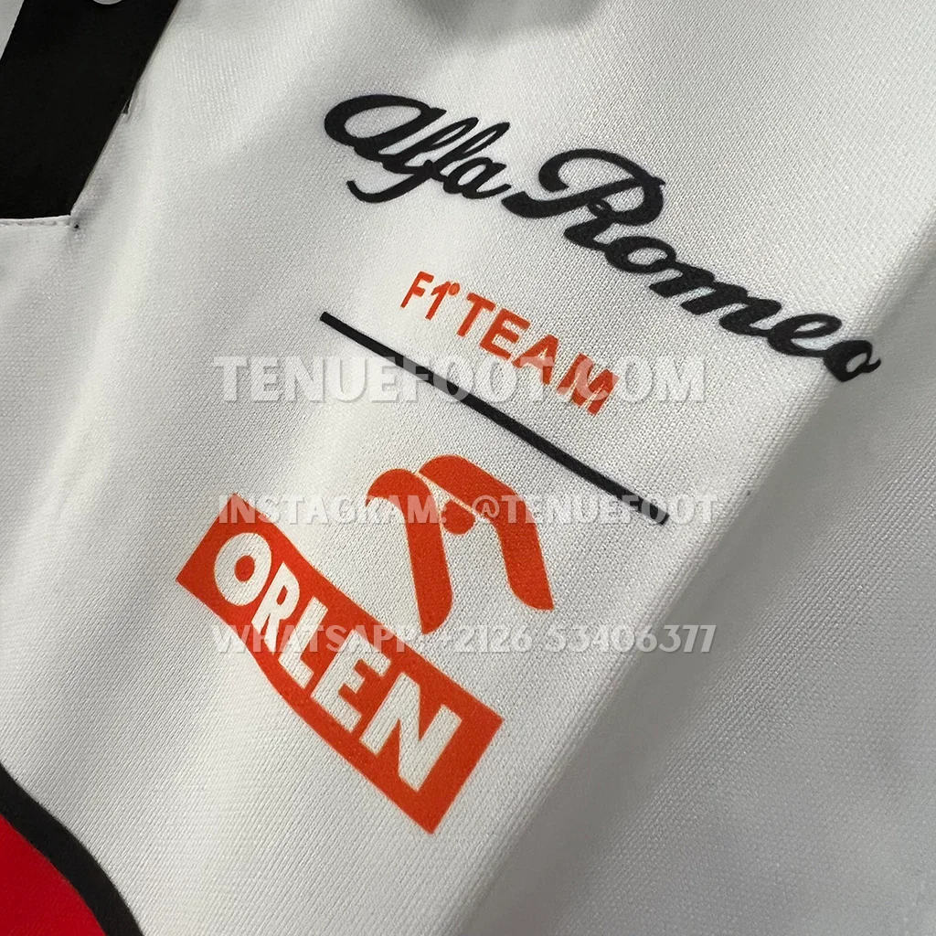 Alfa Romeo F1 Team ORLEN 2022 Team Polo (2)