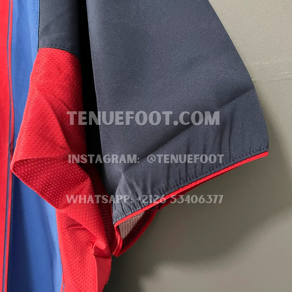 Barcelona Retro 03-04 Home (4)