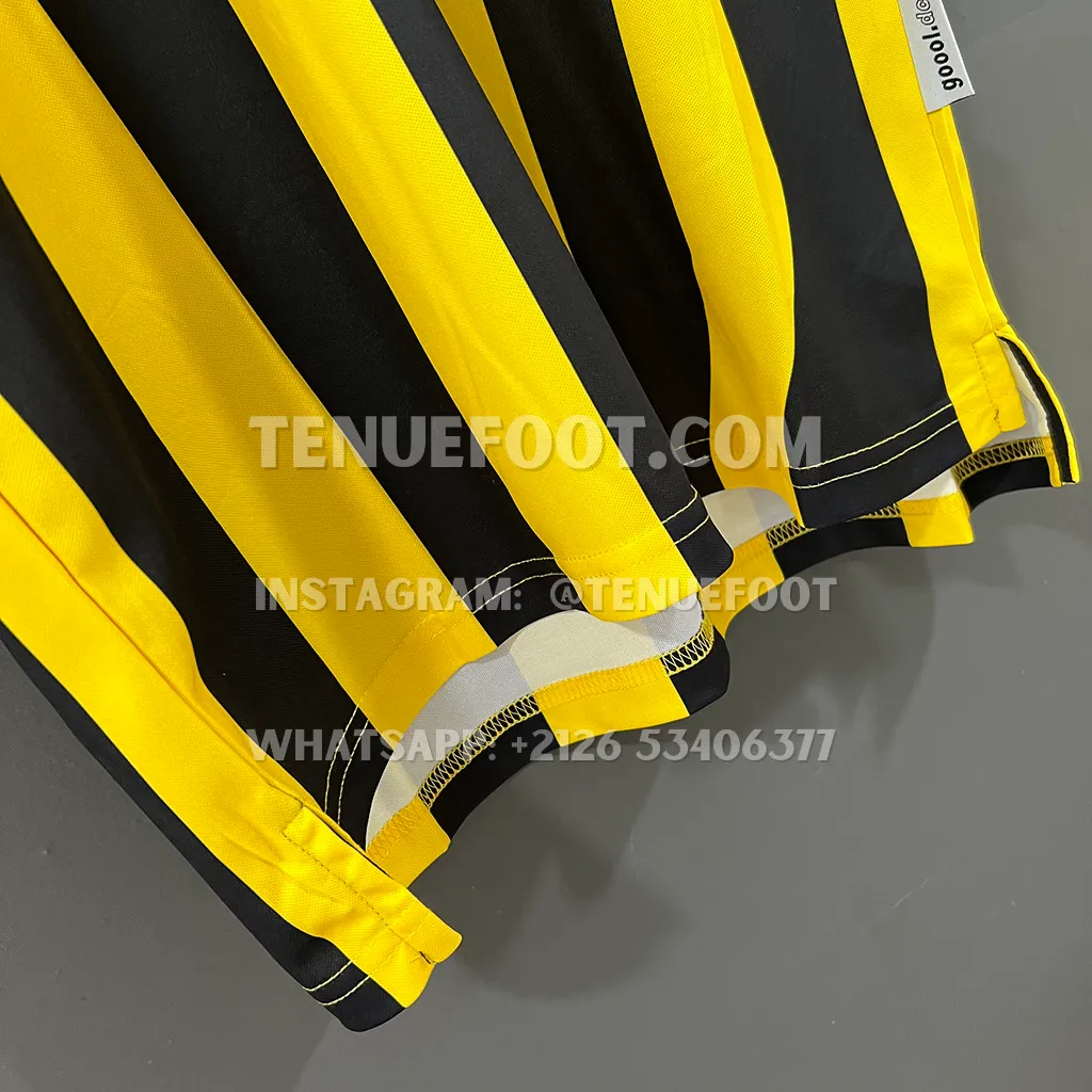 Borussia Dortmund Retro 00-01 Home (5)