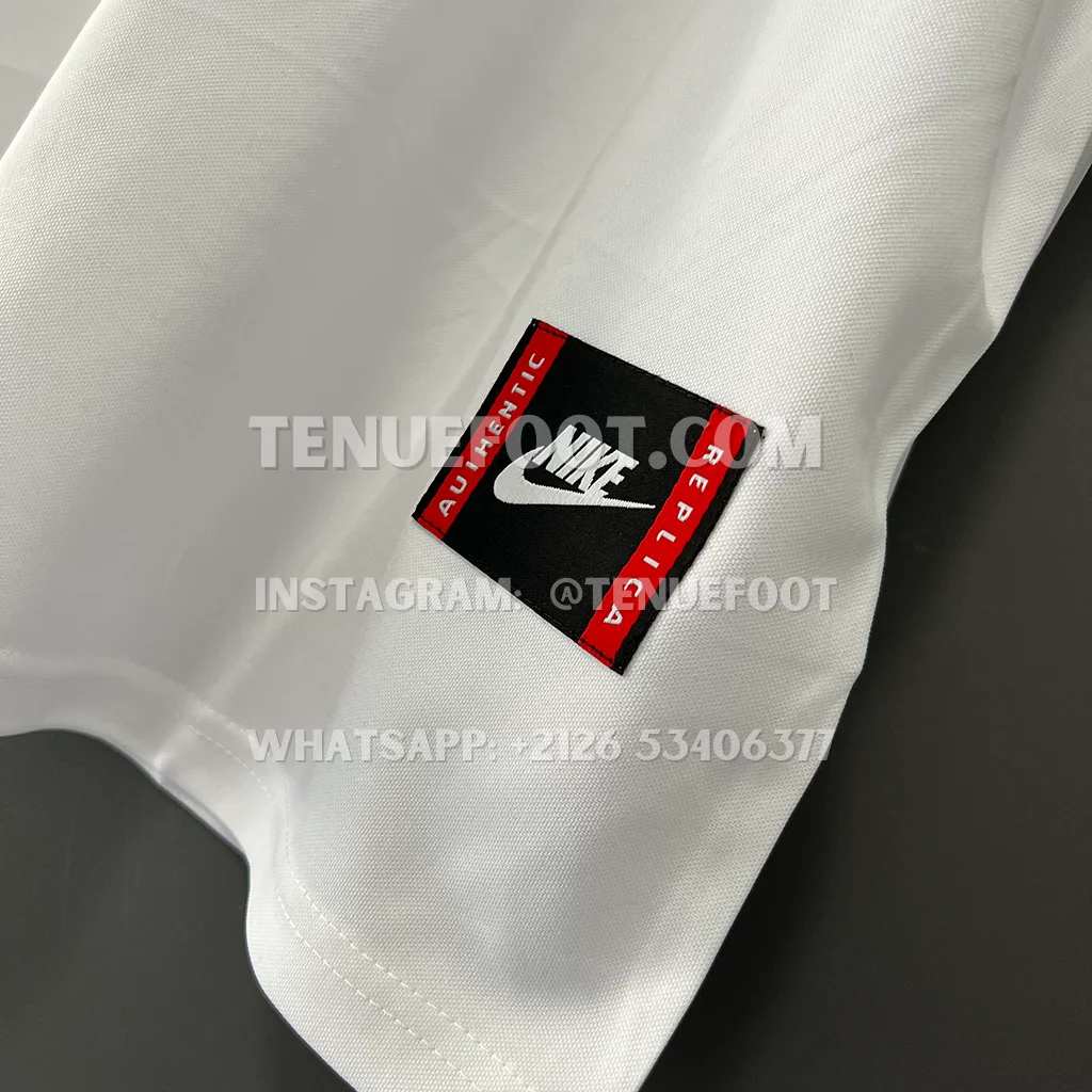 Colo-Colo Retro 96-97 Home (5)