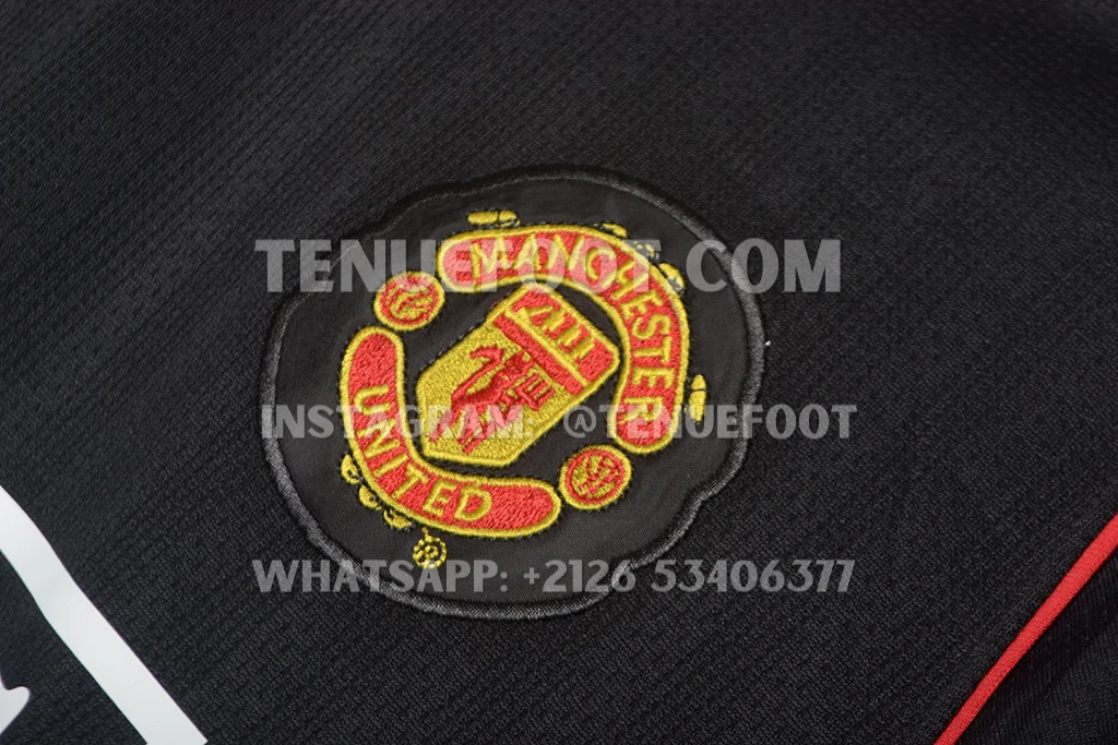 Man Utd Retro 07-08 Away (3)