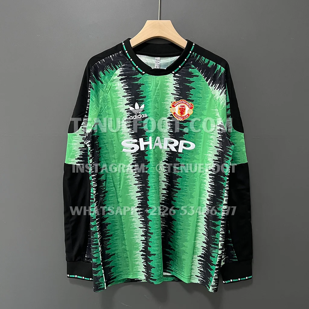 Man Utd Retro 90-92 GK LS (1)