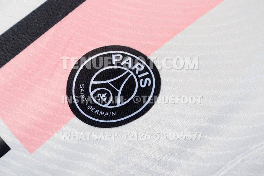 PSG Away Player Version (3)