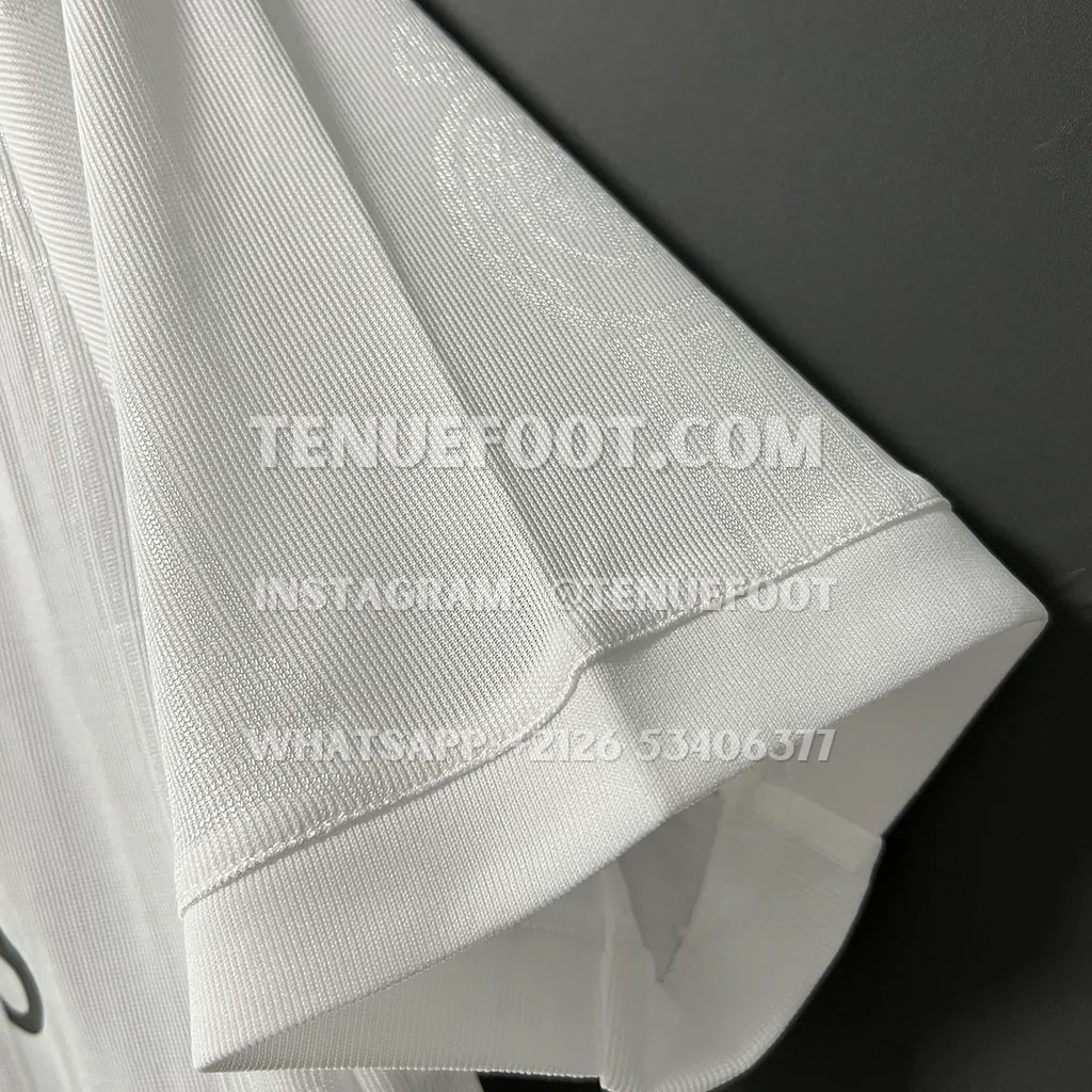 Real Madrid Home Player Version (4)