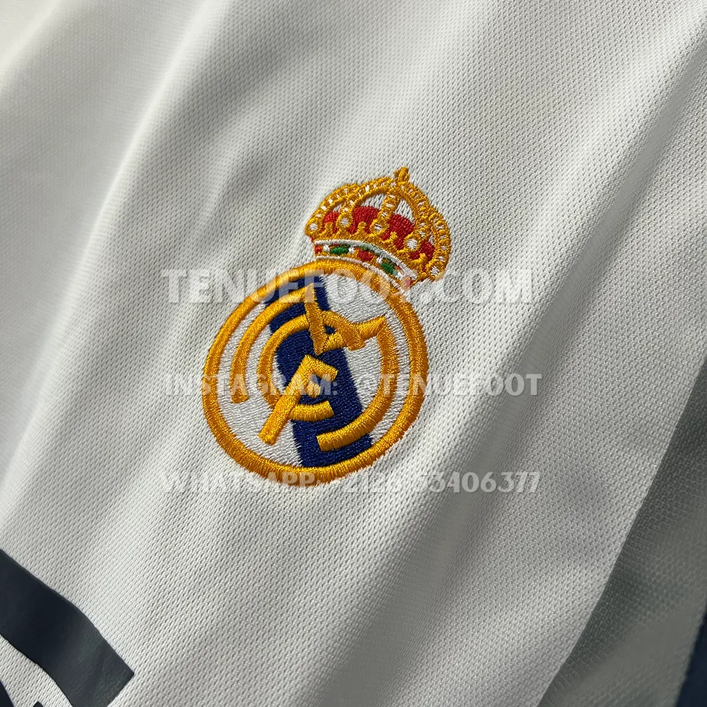 Real Madrid Retro 00-01 Home (2)