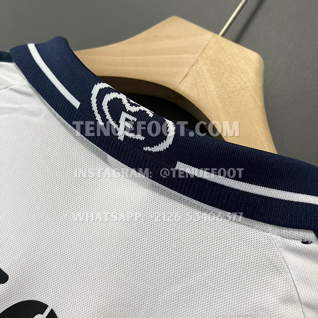 Real Madrid Retro 00-01 Home (6)