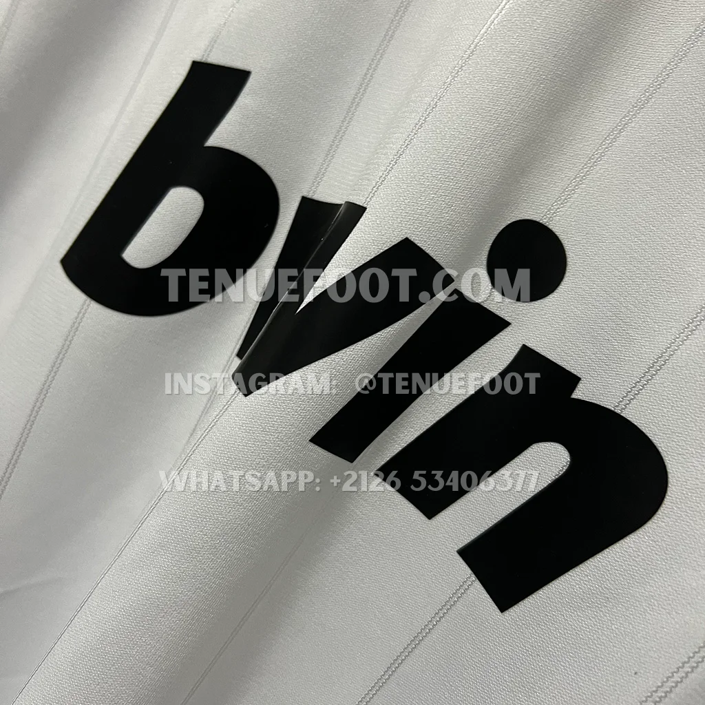 Real Madrid Retro 12-13 Home (4)