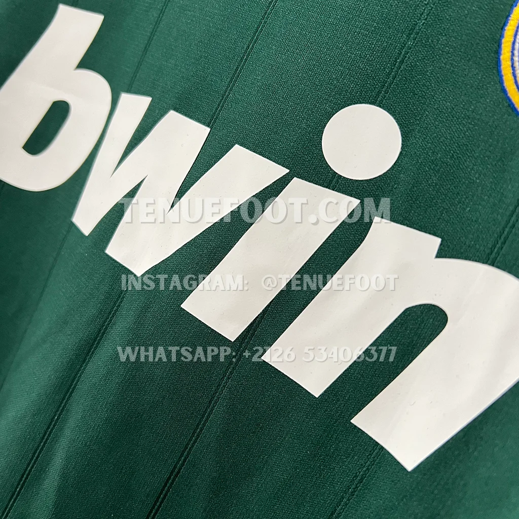 Real Madrid Retro 12-13 Third (4) Real Madrid Retro 12-13 Third (4)