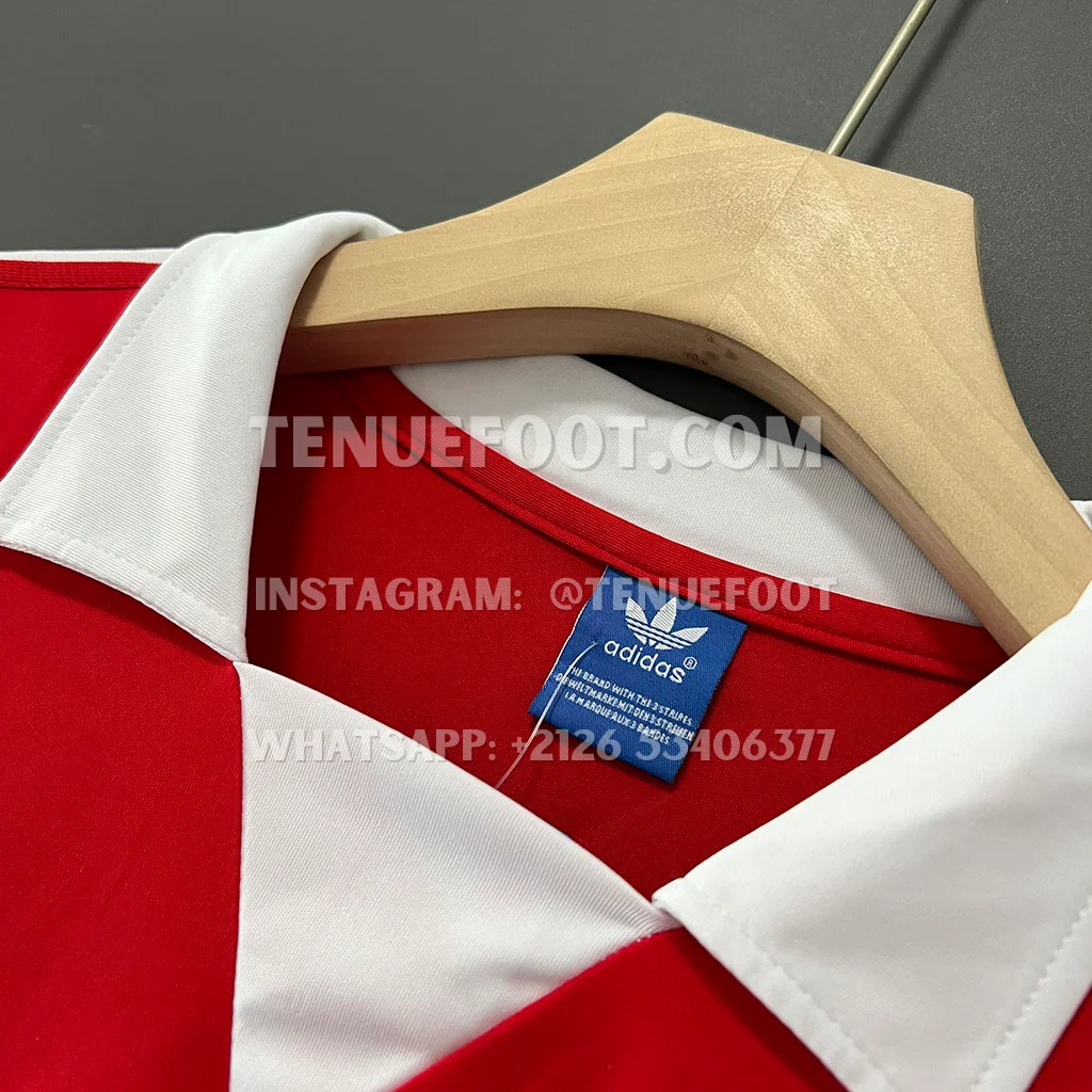 Chile Retro 1982 Home (3)