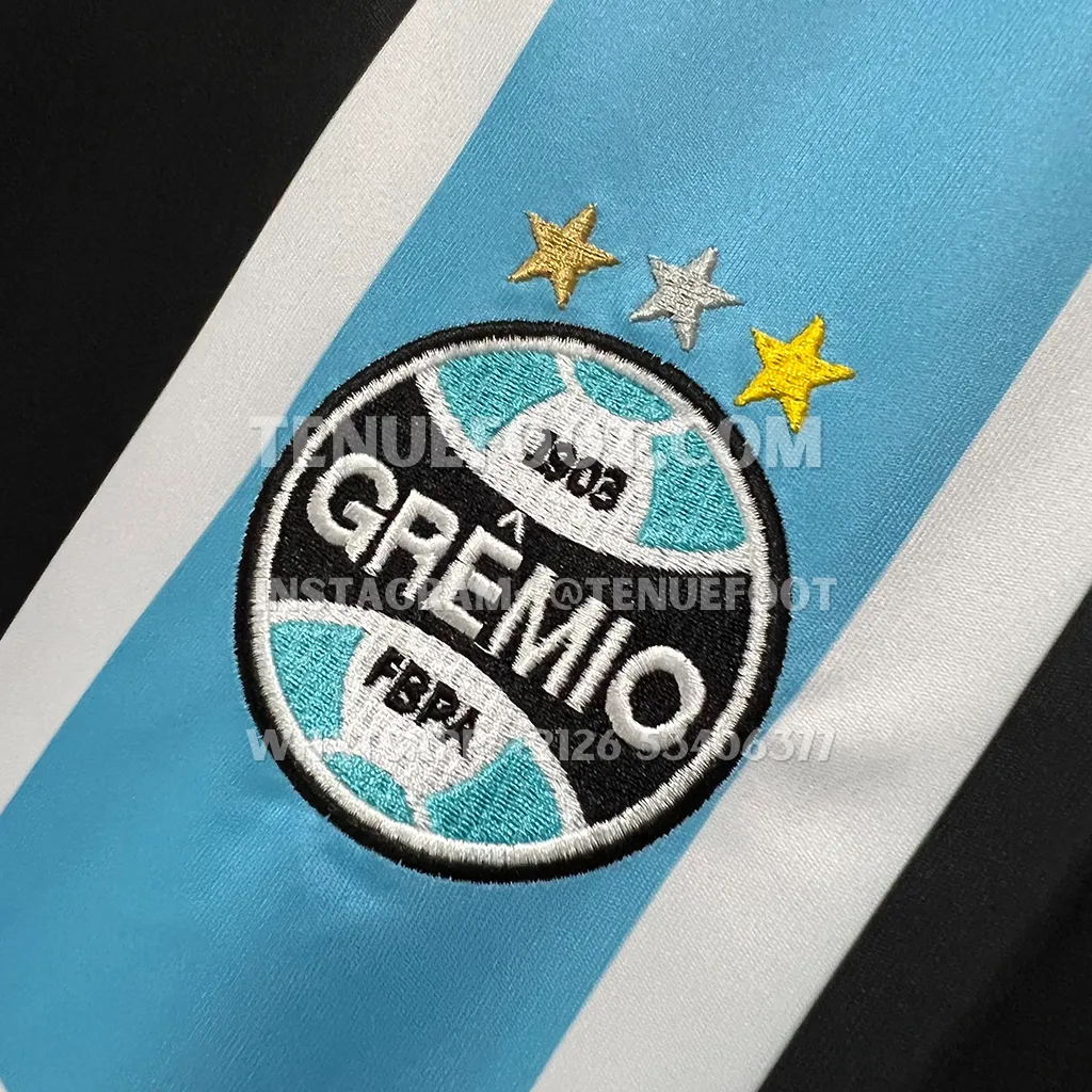 Gremio Retro 2000 Home (2)