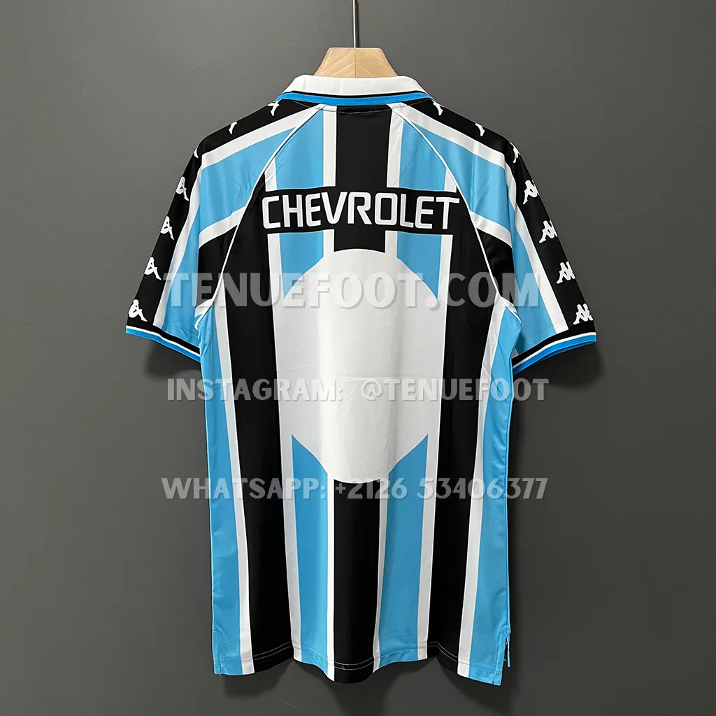 Gremio Retro 2000 Home (7)