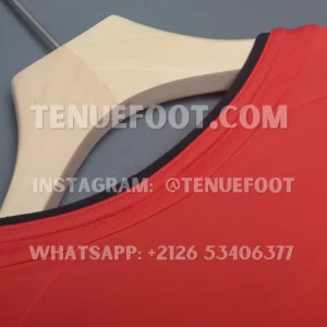 Man Utd Retro 02-03 Home LS (7)