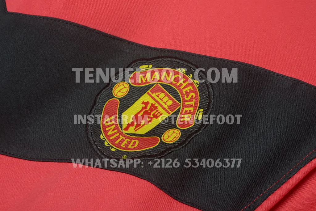 Man Utd Retro 09-10 Home (3)