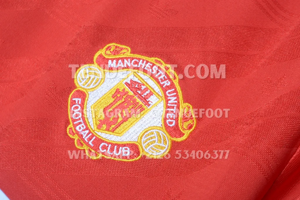Man Utd Retro 86-88 Home (3)