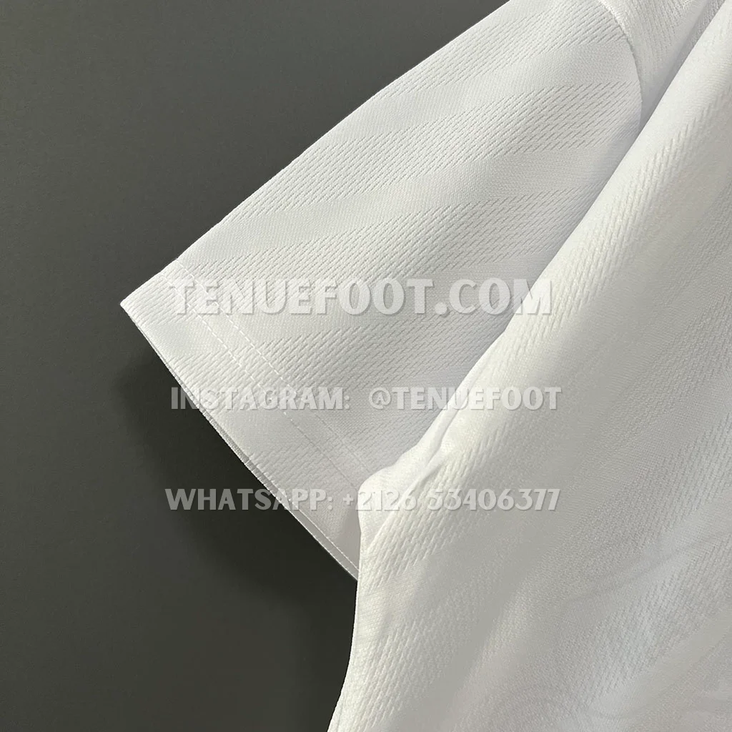 Man Utd Retro 96-97 Away (4)