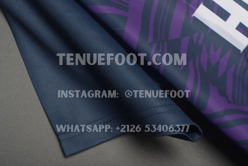 Tottenham Hotspur Retro 94-95 Home (5)