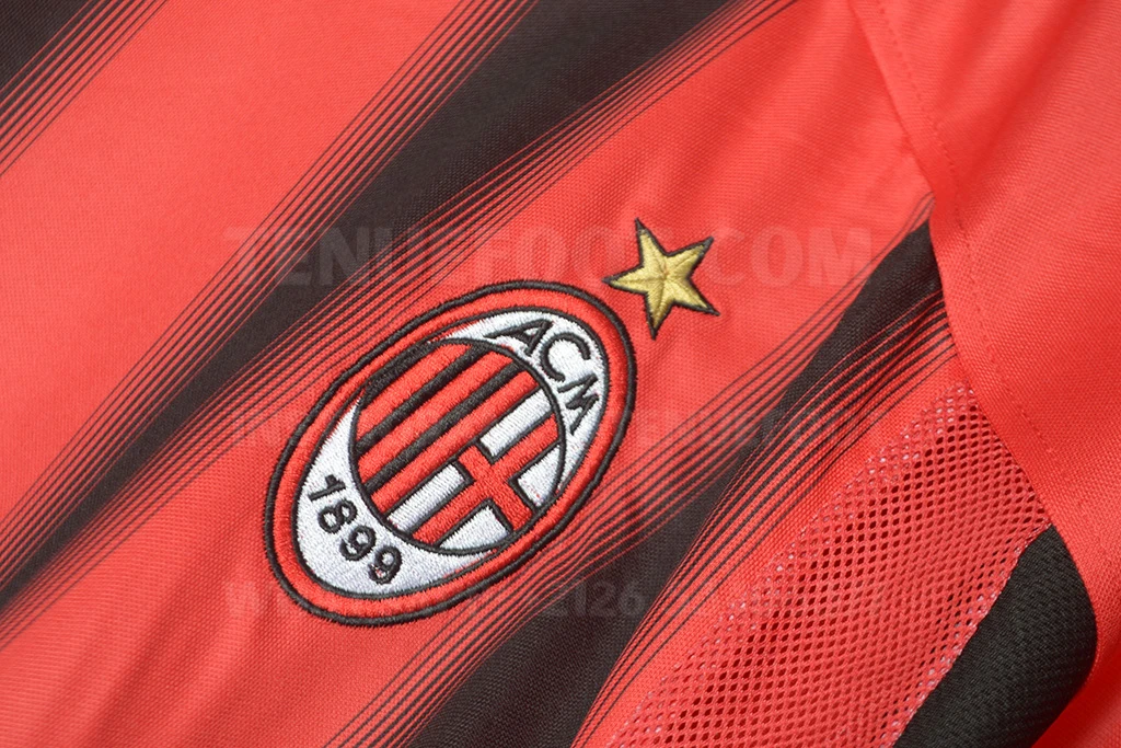 AC Milan Retro 04-05 Home (3)
