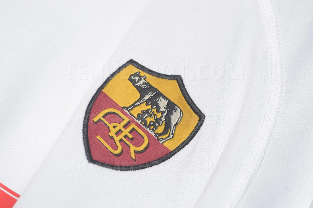 AS Roma Retro 00-01 Away (3)