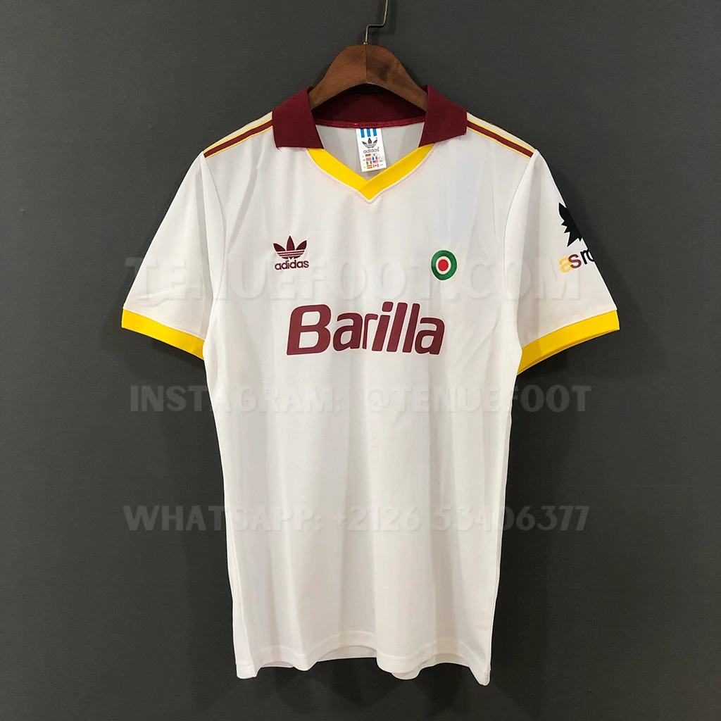 AS Roma Retro 91-92 Away (1)