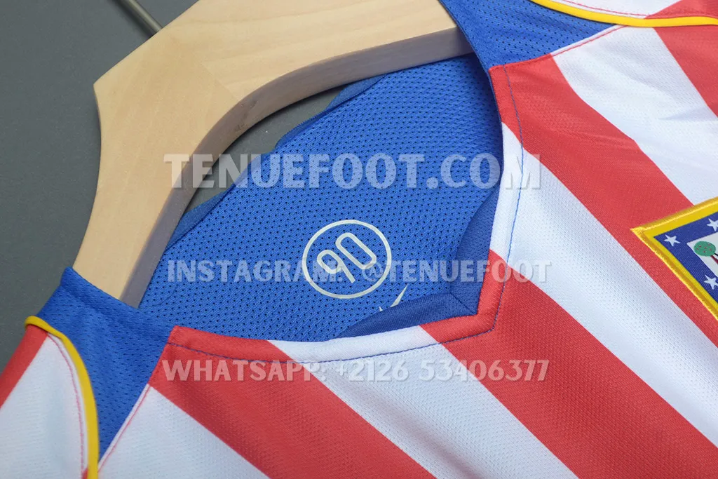 AT Madrid Retro 04-05 Home (4)