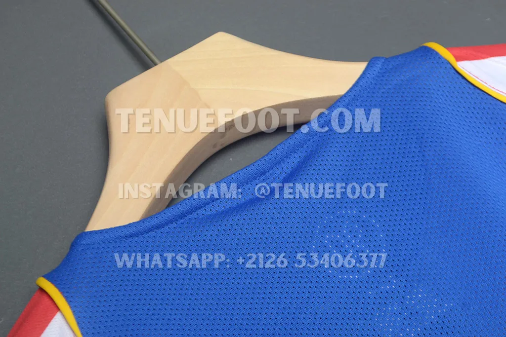 AT Madrid Retro 04-05 Home (7)