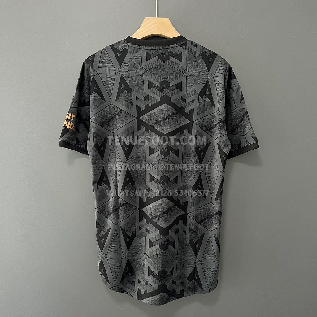 Arsenal Away Player Version (7)