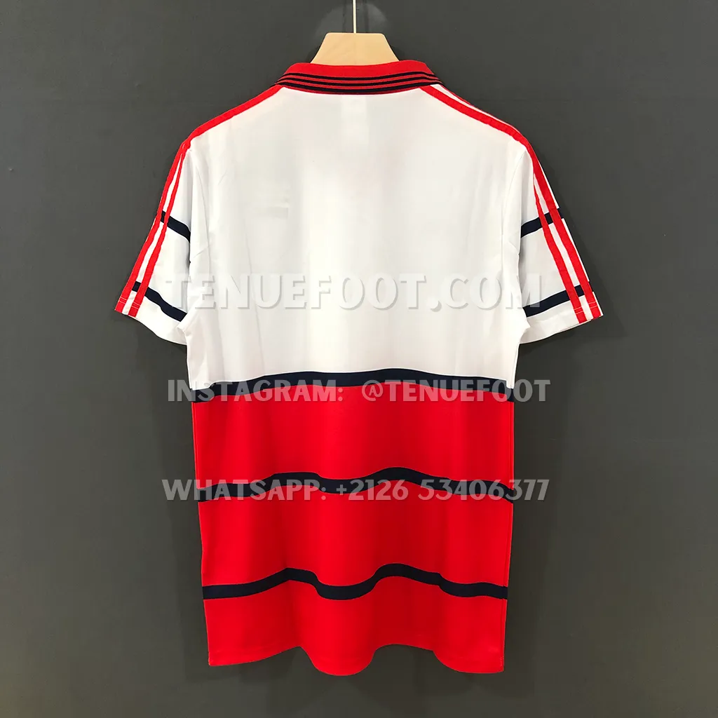 Bayern Munich Retro 98-00 Away (2)