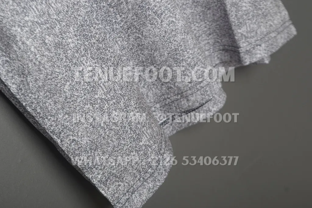 Chelsea Retro 94-96 Awau (6)