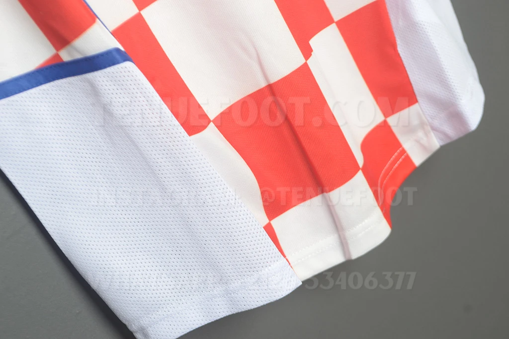 Croatia Retro 2002 Home (6)