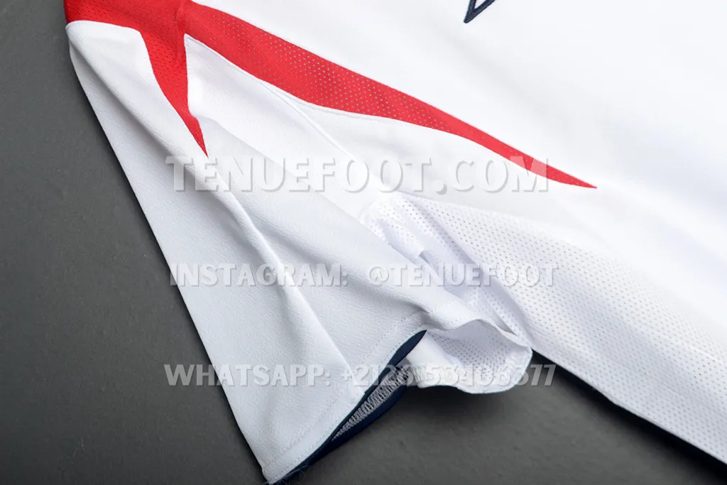 England Retro 06 Home (5)