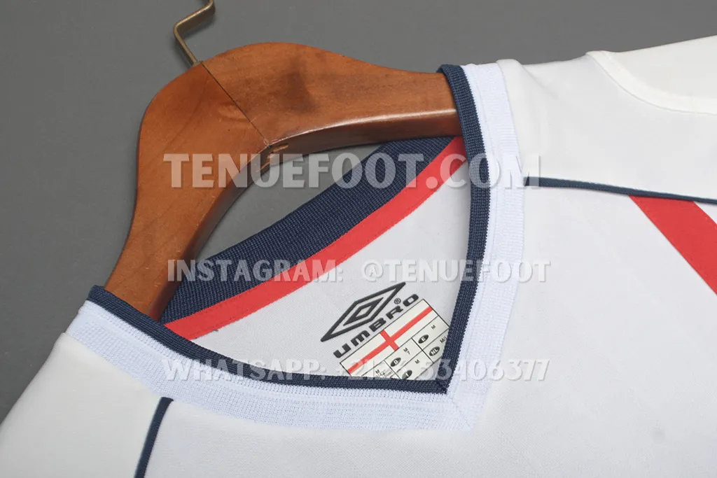 England Retro 2002 Home (4)