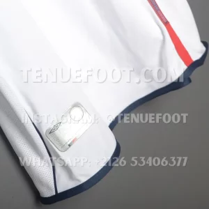 England Retro 2002 Home (6)