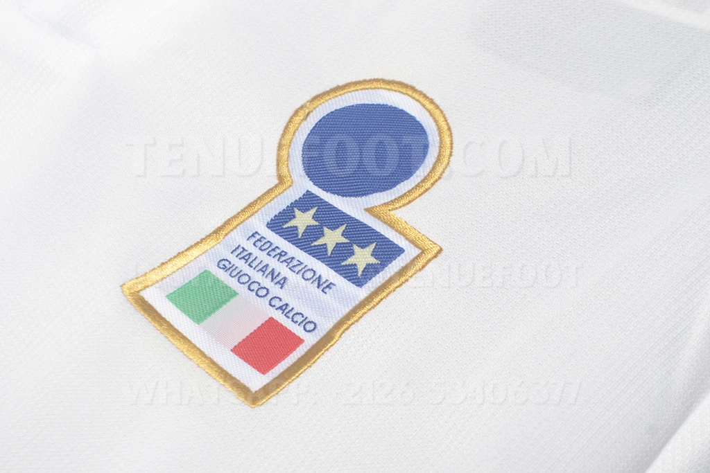 Italy Retro 1998 Away (3)