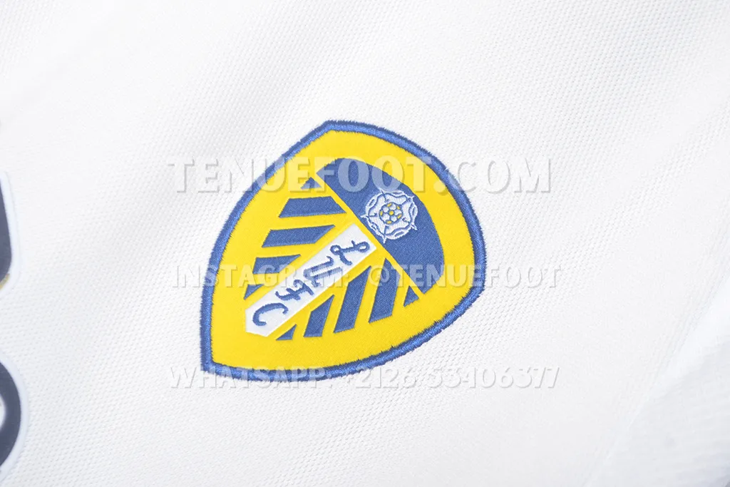 Leeds Utd Retro 00-01 Home (3)