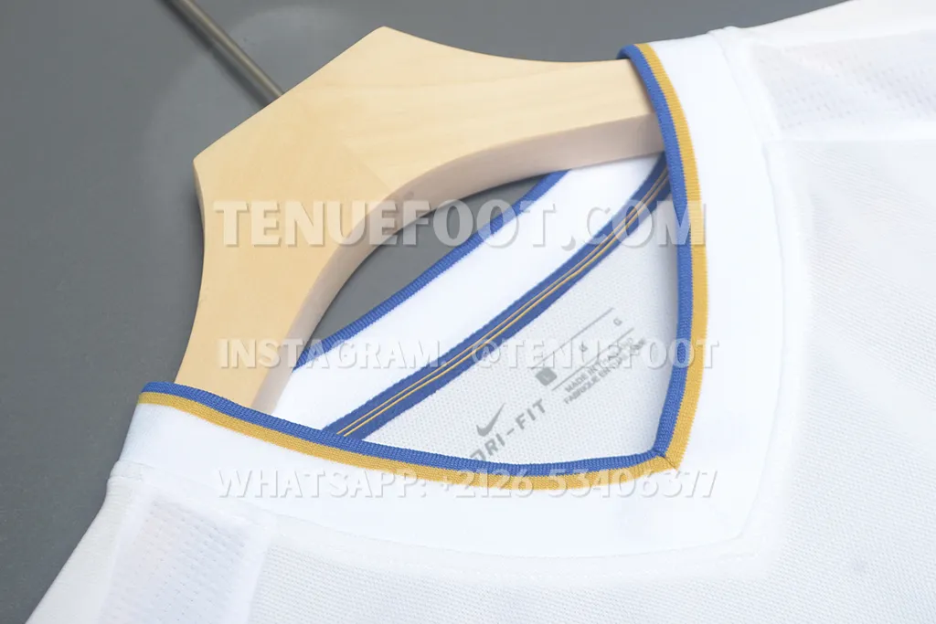 Leeds Utd Retro 00-01 Home (4)