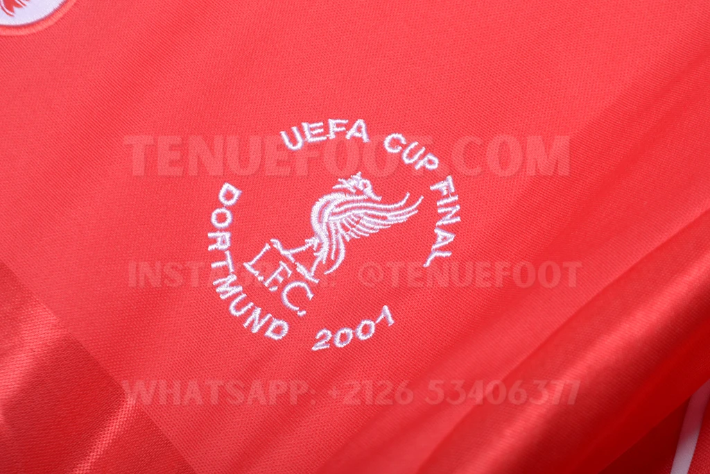 Liverpool Retro 00-02 Home (3)