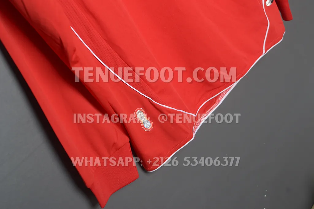 Liverpool Retro 06-07 Home LS (6)