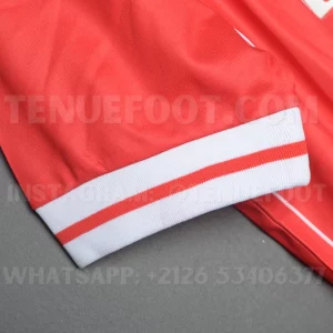 Liverpool Retro 81-84 Home (6)