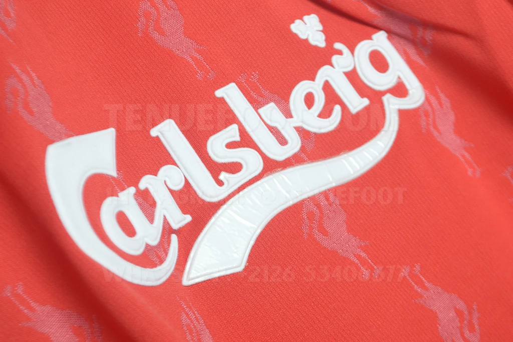 Liverpool Retro 96-97 Home (5)