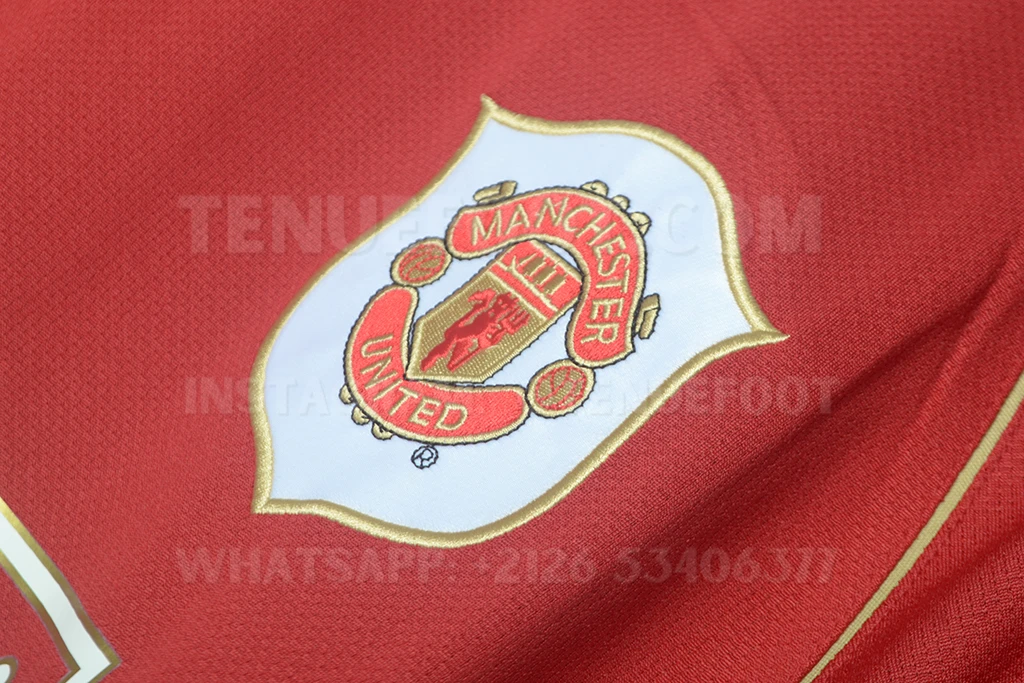 Man Utd Retro 06-07 Home LS (3)