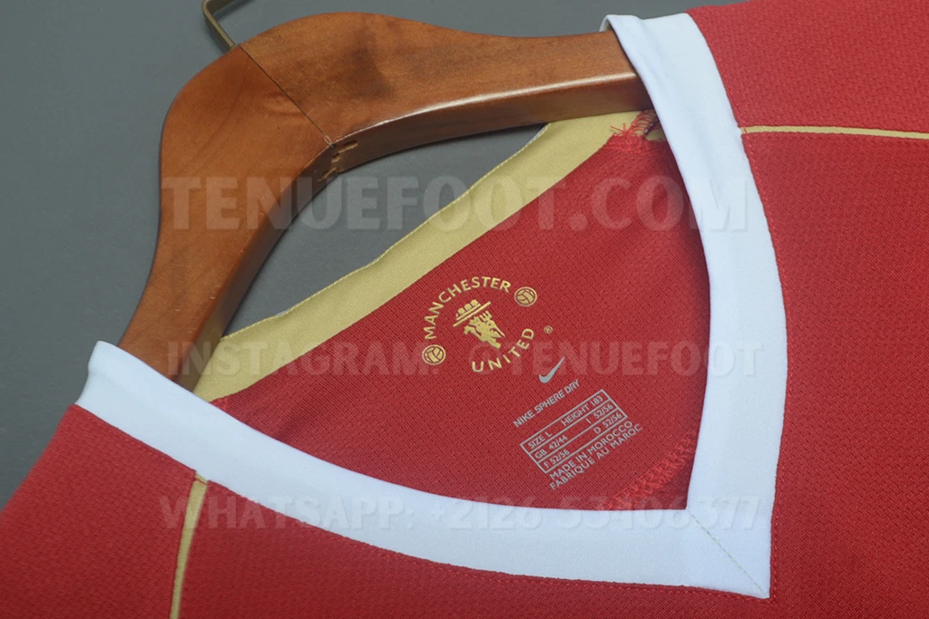 Man Utd Retro 06-07 Home LS (4)