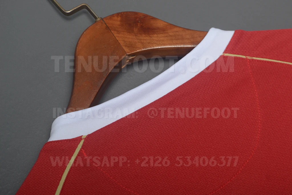 Man Utd Retro 06-07 Home LS (7)