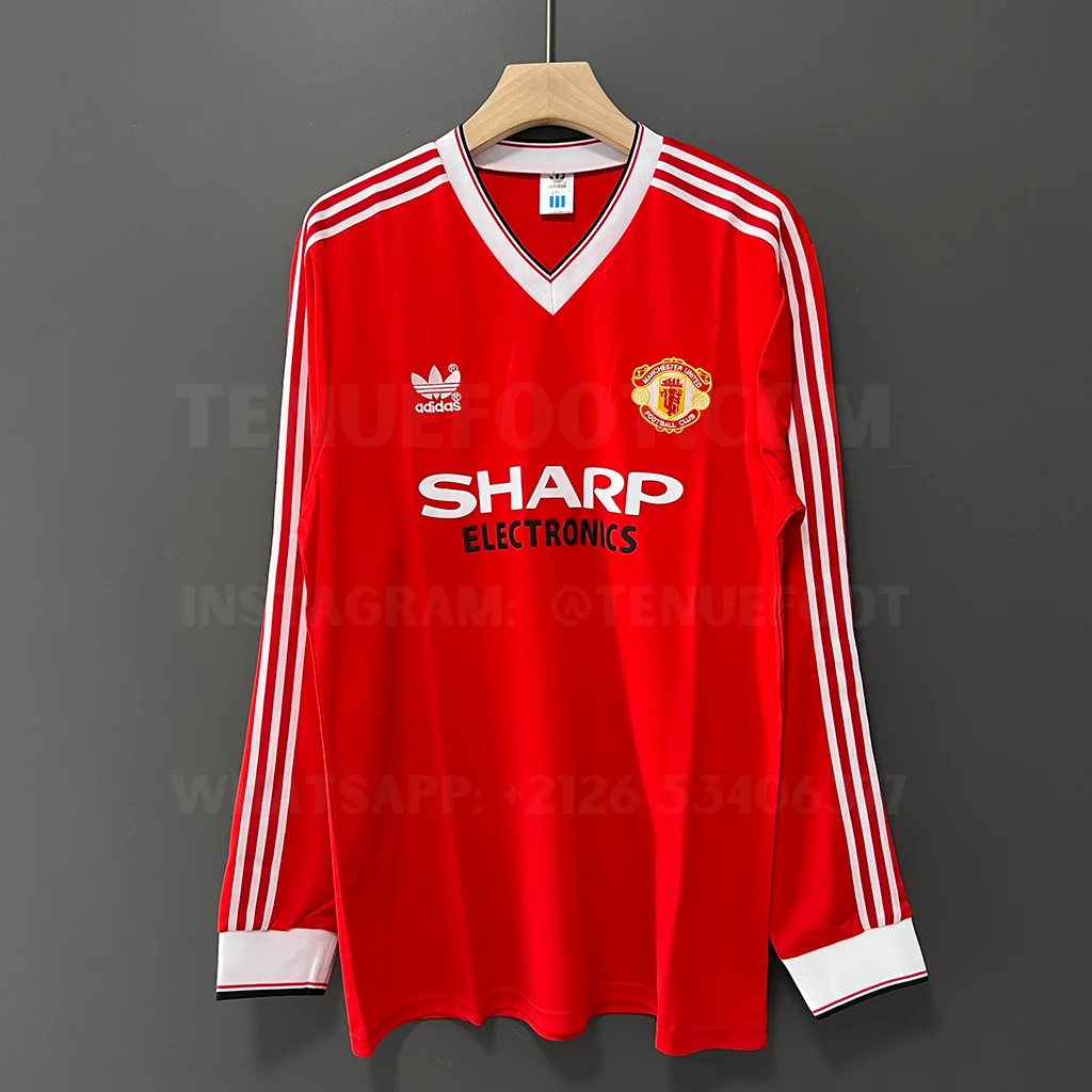 Man Utd Retro 82-83 Home LS (1)
