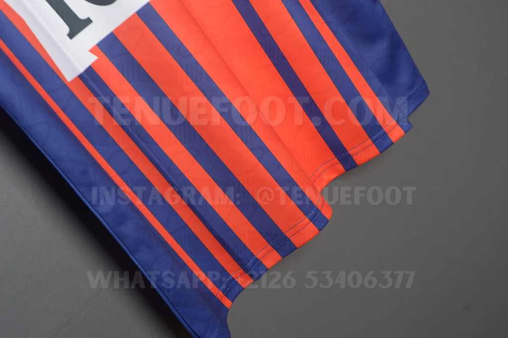 PSG Retro 93-94 Home (6)