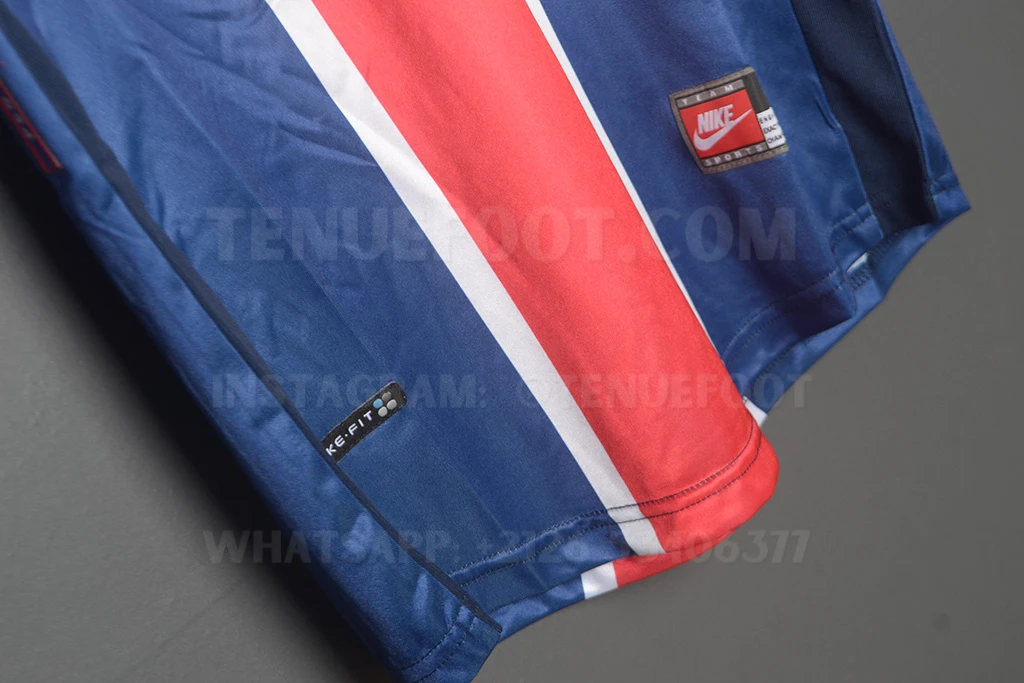 PSG Retro 97-98 Home (6)