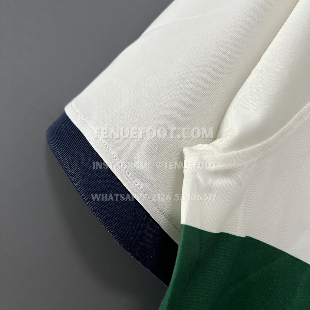 Portugal Away (4)