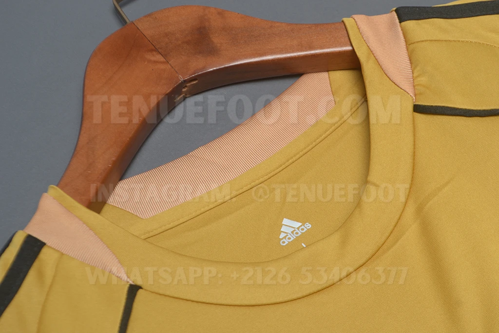 Spain Retro 2008 Away (4)