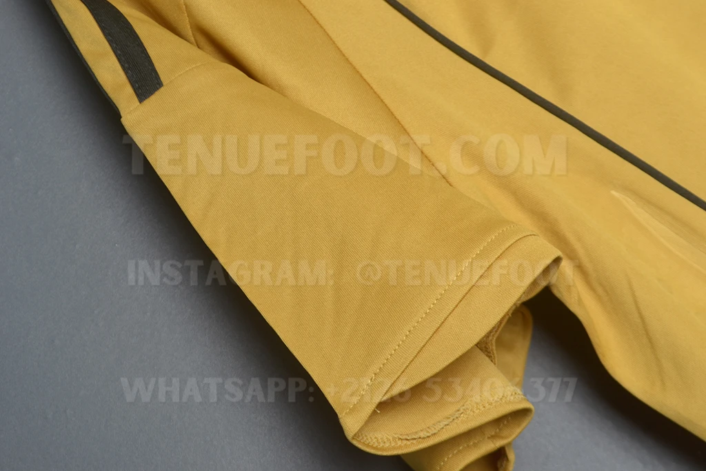 Spain Retro 2008 Away (5)