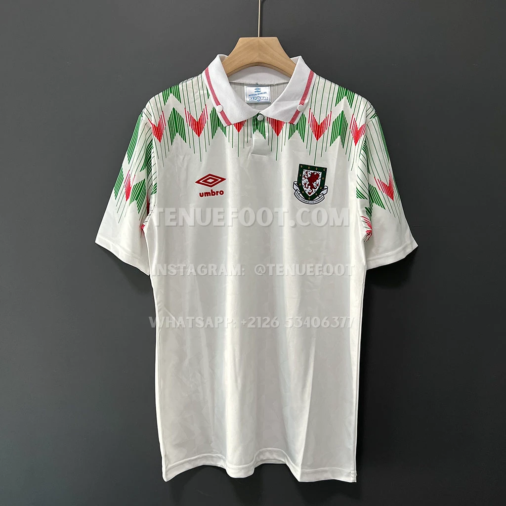 Wales Retro 90-92 Away (1)